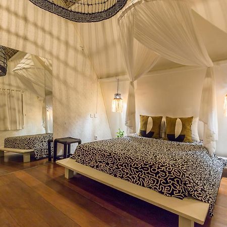 Villa Eco Bamboo Bungalow 3 à Canggu Extérieur photo